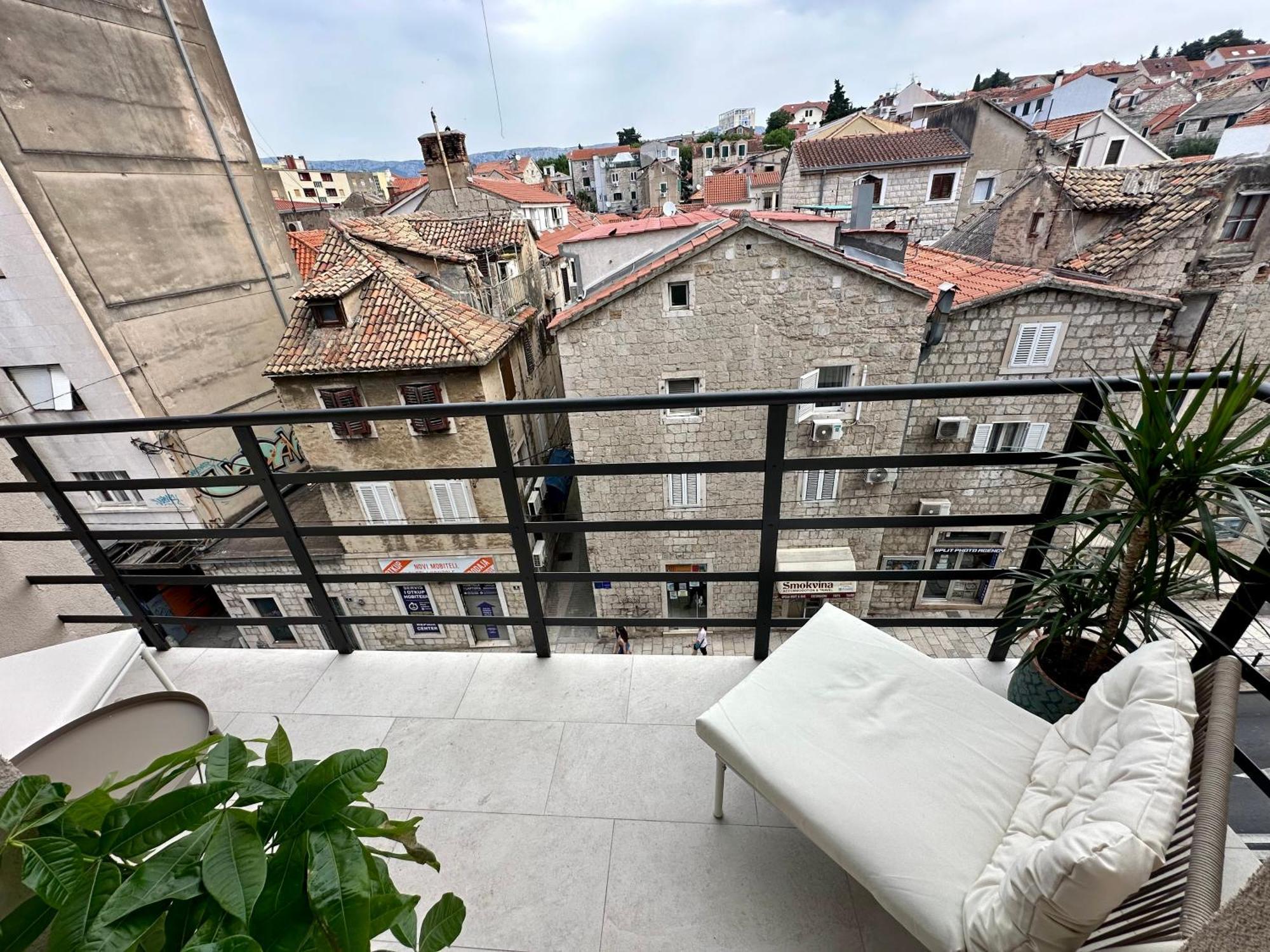 Mariani Luxury Rooms In Center Split Eksteriør bilde