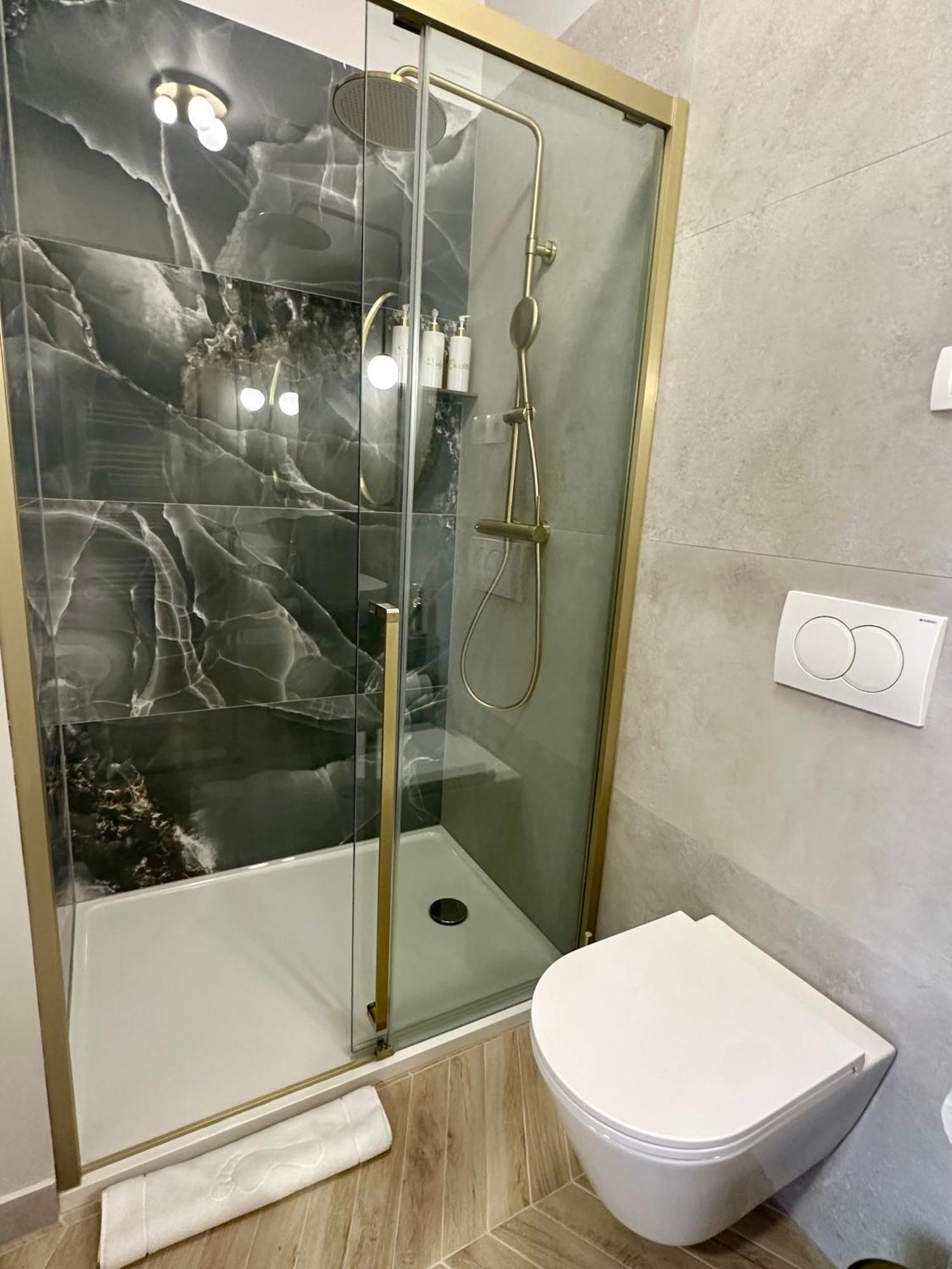 Mariani Luxury Rooms In Center Split Eksteriør bilde