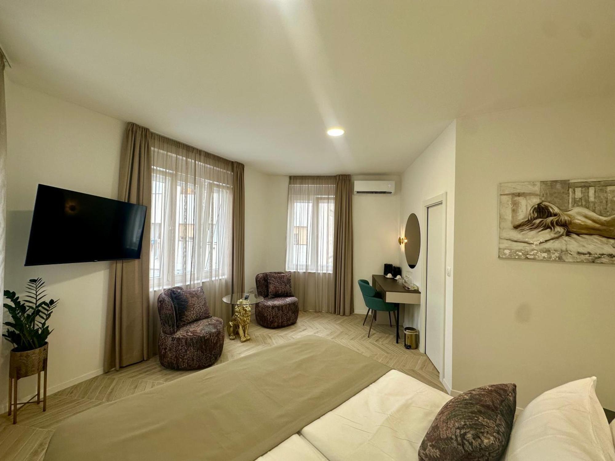 Mariani Luxury Rooms In Center Split Eksteriør bilde